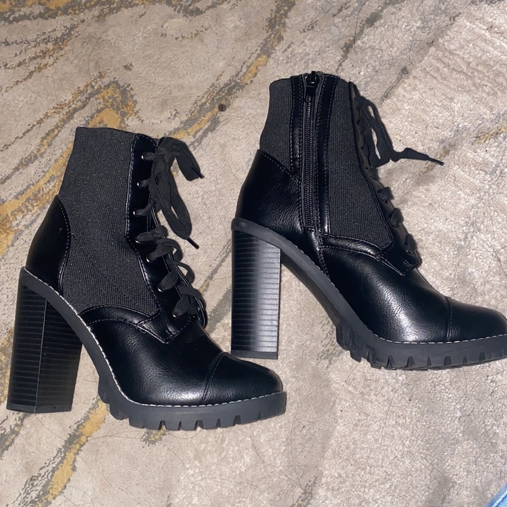 BCBGeneration Boots